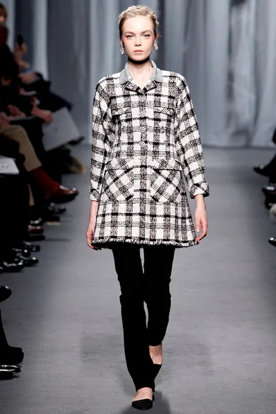 Look 6